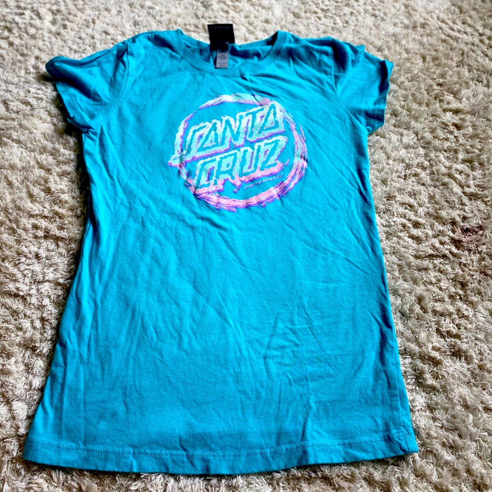 T shirt. Size 10-12. Santa cruz.